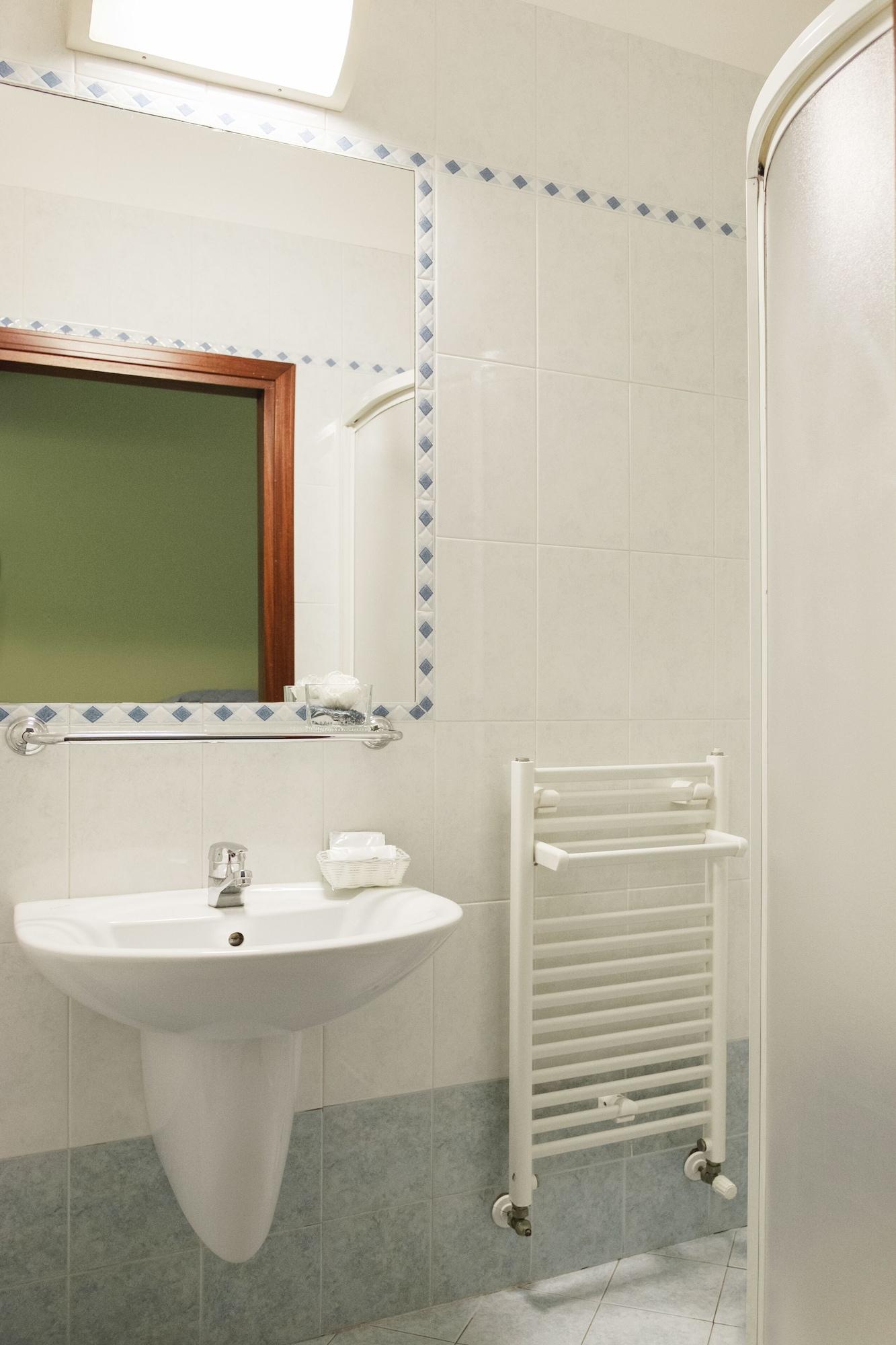 Hotel St Pierre Римини Экстерьер фото