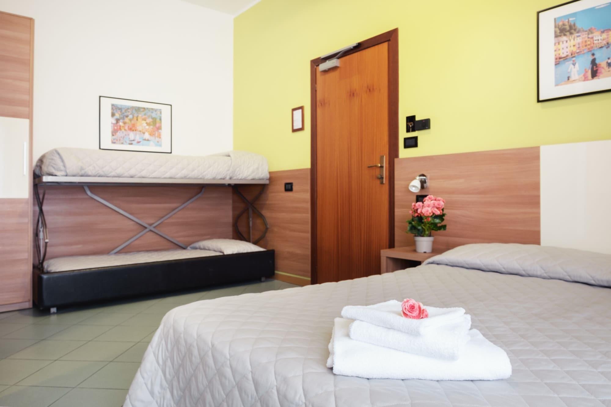 Hotel St Pierre Римини Экстерьер фото