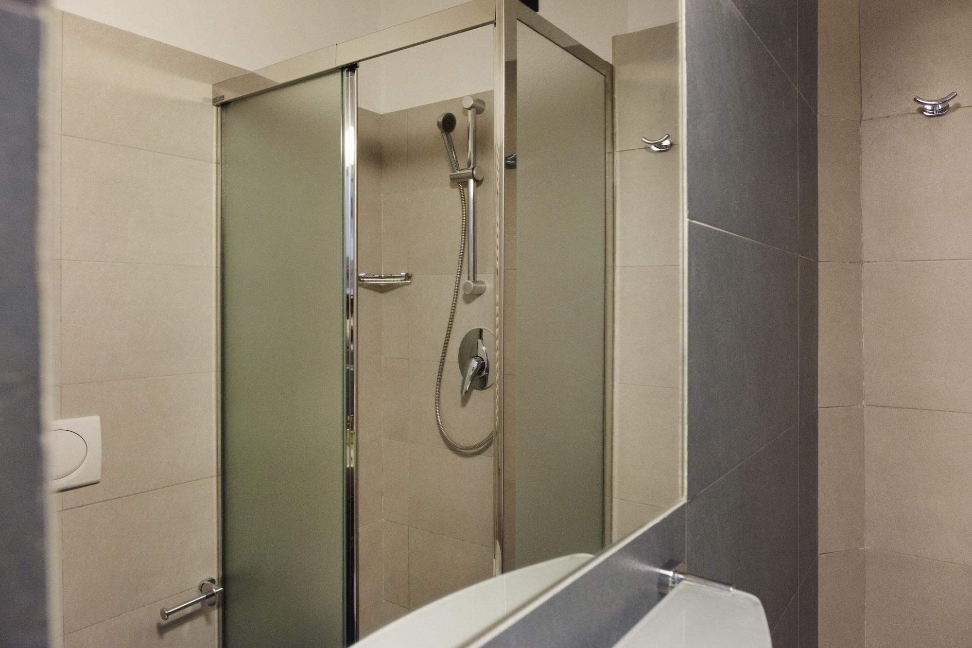 Hotel St Pierre Римини Экстерьер фото