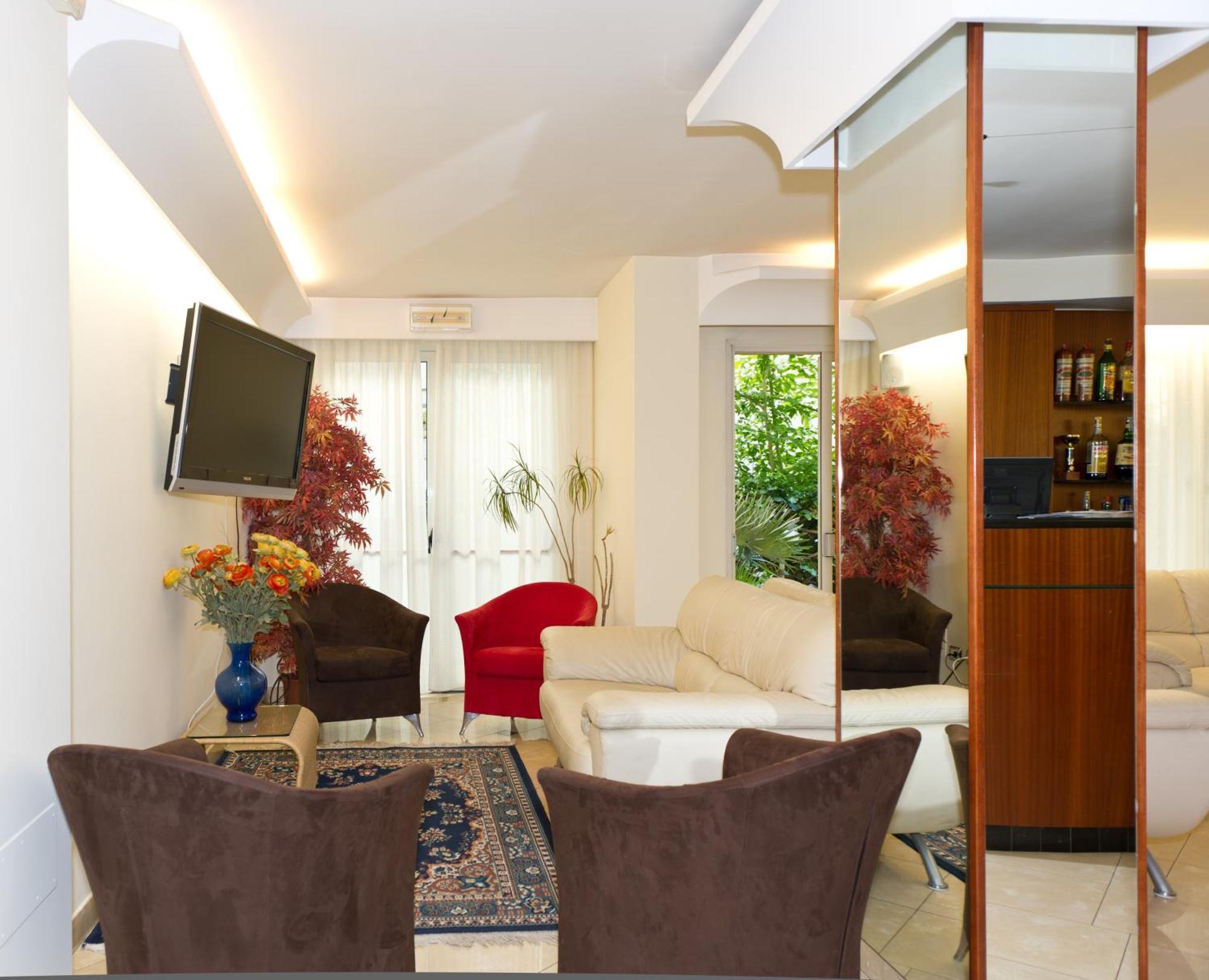 Hotel St Pierre Римини Экстерьер фото