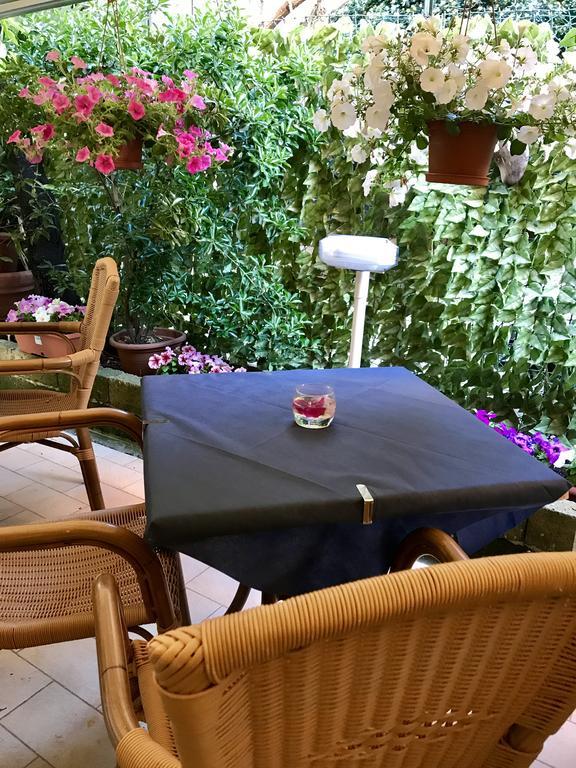 Hotel St Pierre Римини Экстерьер фото